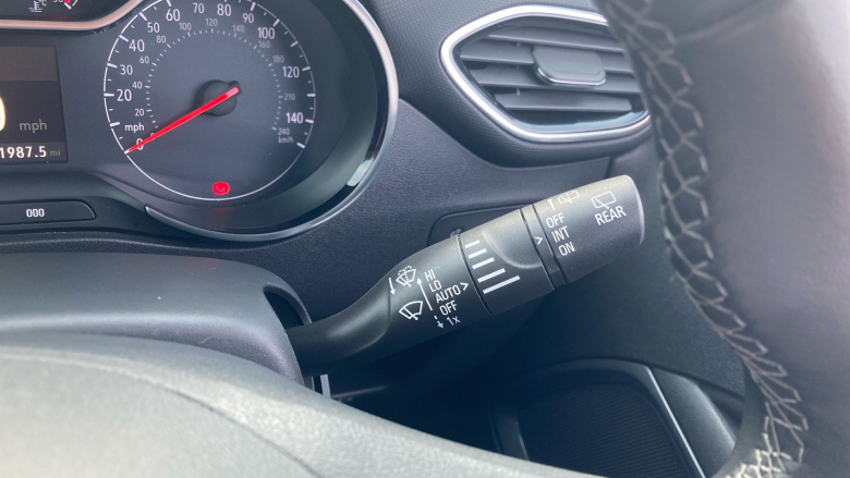 Vauxhall Crossland 1.5 Turbo D Ultimate 5dr Diesel Hatchback